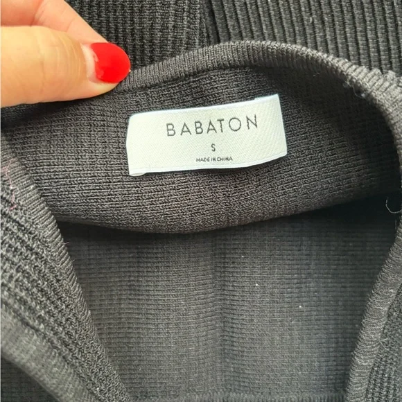 Aritzia babaton Sculpt Knit Squareneck Cropped Tank size S black - Picture 4 of 4